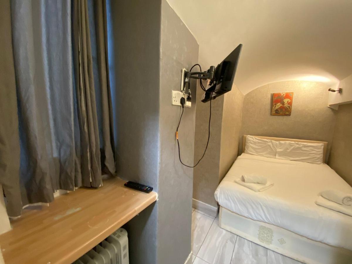 F24- Basement Single Studio Near Paddington Apartment London Exterior photo